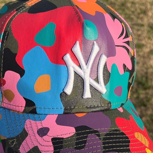 Meet your Posher, Stephanie - Picture 1 of 1